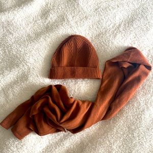Everlane cashmere beanie and scarf